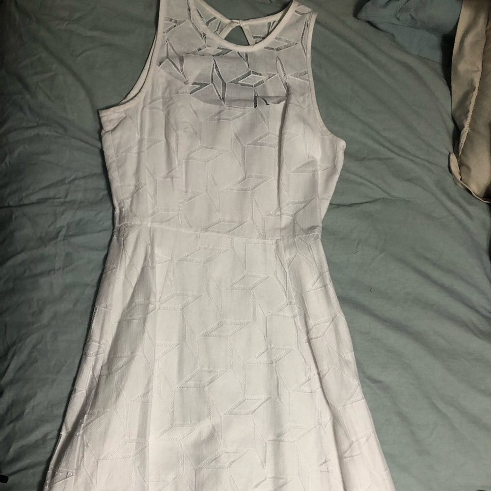 White House Black Market White Lace Dress Sz 6